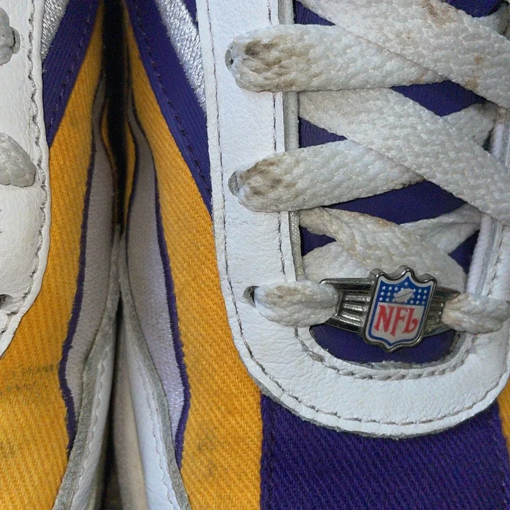 Reebok x NFL Minnesota Viking purple gold white mens sneakers - Picture 11 of 14